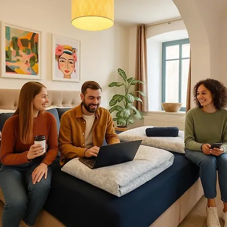 Modern 50sqm Sleeps 4 Free Parking * برلين
